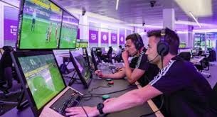 2006 亚洲荣光：王建民在洋基队单季拿下 19 胜，并列美联胜投王，开启台湾棒球的“王建民热潮”